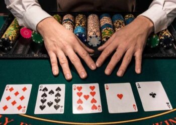 Game bài poker online: Tham gia vào các giải đấu hấp dẫn